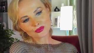 SandraKind fully nude on Live Sex Chat