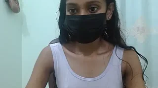 smallcuute nude on webcam for live sex chat
