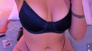 SophiaGarcia fully nude on Live Sex Chat