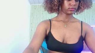 tayra-20 fully nude on Live Sex Chat
