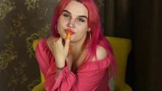 ZeldaGilbertson fully nude on Live Sex Chat