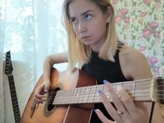 ZolaHeimrich fully nude on Live Sex Chat