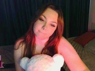 ApheliaDream fully nude on Live Sex Chat