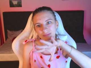 ash-leyy fully nude on Live Sex Chat