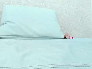 Bianca-Novoa fully nude on Live Sex Chat