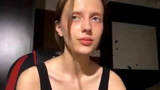 DonyaBrigner fully nude on Live Sex Chat