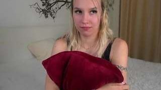 JennifferSchnick fully nude on Live Sex Chat