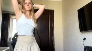 MayraHux fully nude on Live Sex Chat