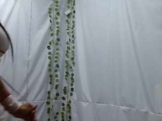 ParisBustamante99Rs fully nude on Live Sex Chat