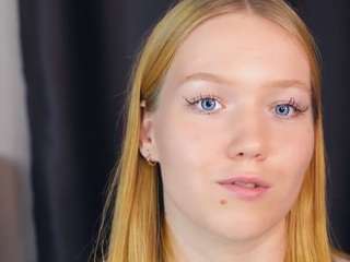ShawntaCesario fully nude on Live Sex Chat