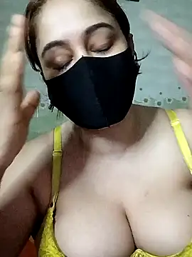 Sushi-Ritu nude on webcam for live sex chat