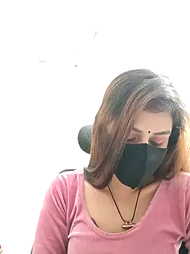 Tanisha-1 nude on webcam for live sex chat