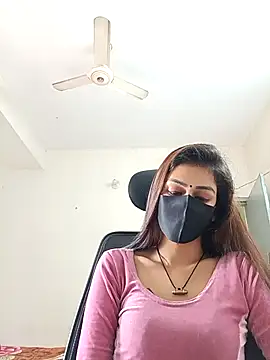 Tanisha-1 nude on webcam for live sex chat