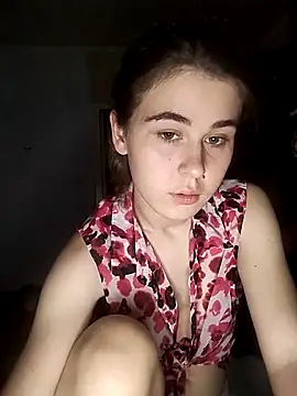 ToryTayler nude on webcam for live sex chat