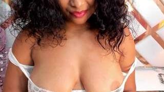 ZairaWarner fully nude on Live Sex Chat
