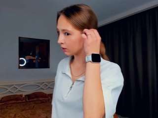 ArianaFenech fully nude on Live Sex Chat