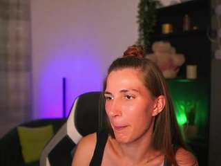 charlottgotit fully nude on Live Sex Chat