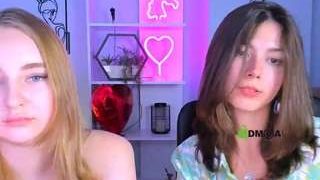 dakota-dear1 fully nude on Live Sex Chat