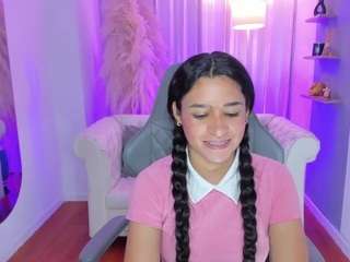 HannaaMills fully nude on Live Sex Chat