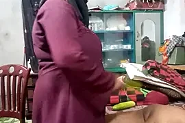Indian_Hot_Babhi nude on webcam for live sex chat