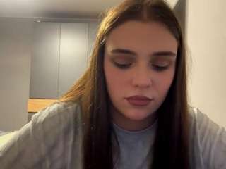KayceeMarchizano fully nude on Live Sex Chat
