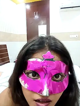 Lundkipujaaran nude on webcam for live sex chat