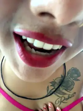nishababybaby nude on webcam for live sex chat