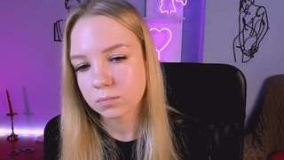 odri-sweet fully nude on Live Sex Chat