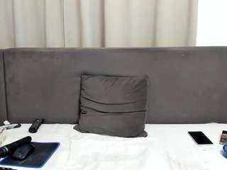 Sophiestique fully nude on Live Sex Chat