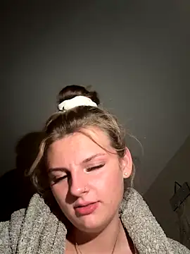 Summer21k nude on webcam for live sex chat
