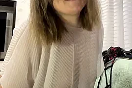 AliseShyness nude on webcam for live sex chat