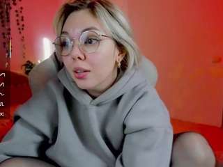 Annabelle fully nude on Live Sex Chat
