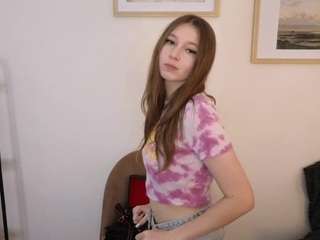 Audrey-Martin fully nude on Live Sex Chat