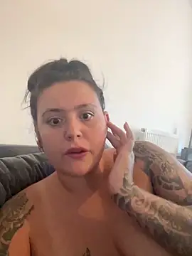 Charsworld nude on webcam for live sex chat