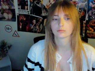 JenaKiss fully nude on Live Sex Chat