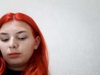 SophiaAllen fully nude on Live Sex Chat