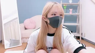 Una_chan_ nude on webcam for live sex chat