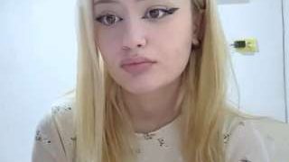 ViktoriaDubois fully nude on Live Sex Chat
