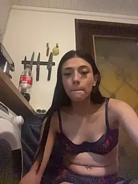 Zakiralove nude on webcam for live sex chat