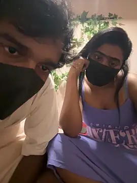 Chennai_Fire nude on webcam for live sex chat