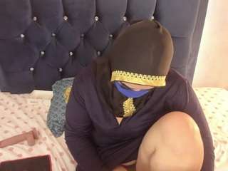 DakotaJamess fully nude on Live Sex Chat
