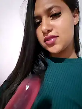 graziele00 nude on webcam for live sex chat