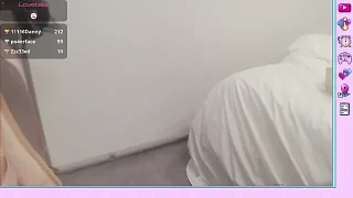 Heramirror nude on webcam for live sex chat