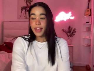Lunaraxo fully nude on Live Sex Chat