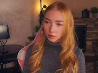 MelinaDancey fully nude on Live Sex Chat