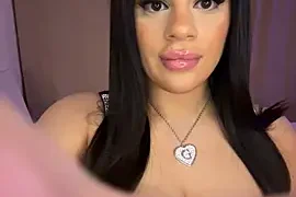 mrsbellanova nude on webcam for live sex chat