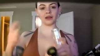 PixelVixxxen fully nude on Live Sex Chat