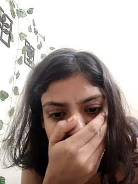 sassyy_poonam nude on webcam for live sex chat