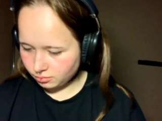AnastaciaSeldin fully nude on Live Sex Chat
