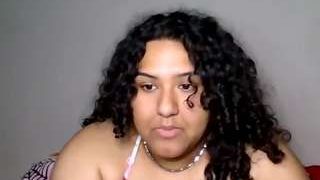 Angeliccreamyrican fully nude on Live Sex Chat